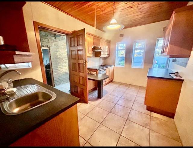 3 BEDROOM HOUSE FOR SALE IN VANDERBIJLPARK SW 1